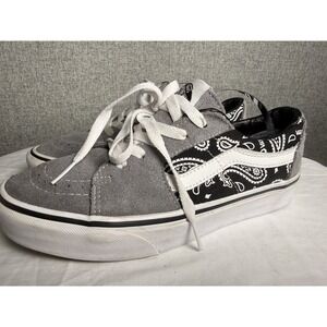 VANS Gray Black Paisely Bandana Sk8 Low Top Sneakker Skateboard Suede Shoes Sz 7